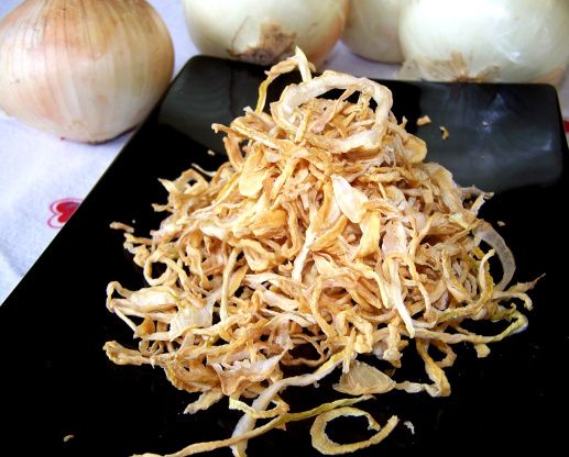 Onion Flakes